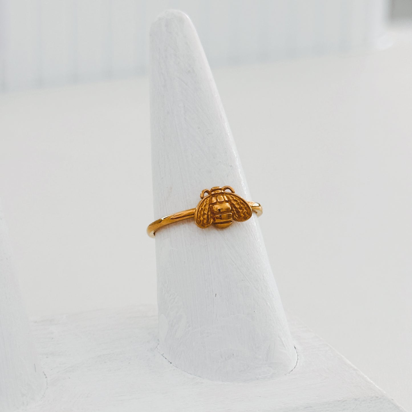 Dainty Bee Ring