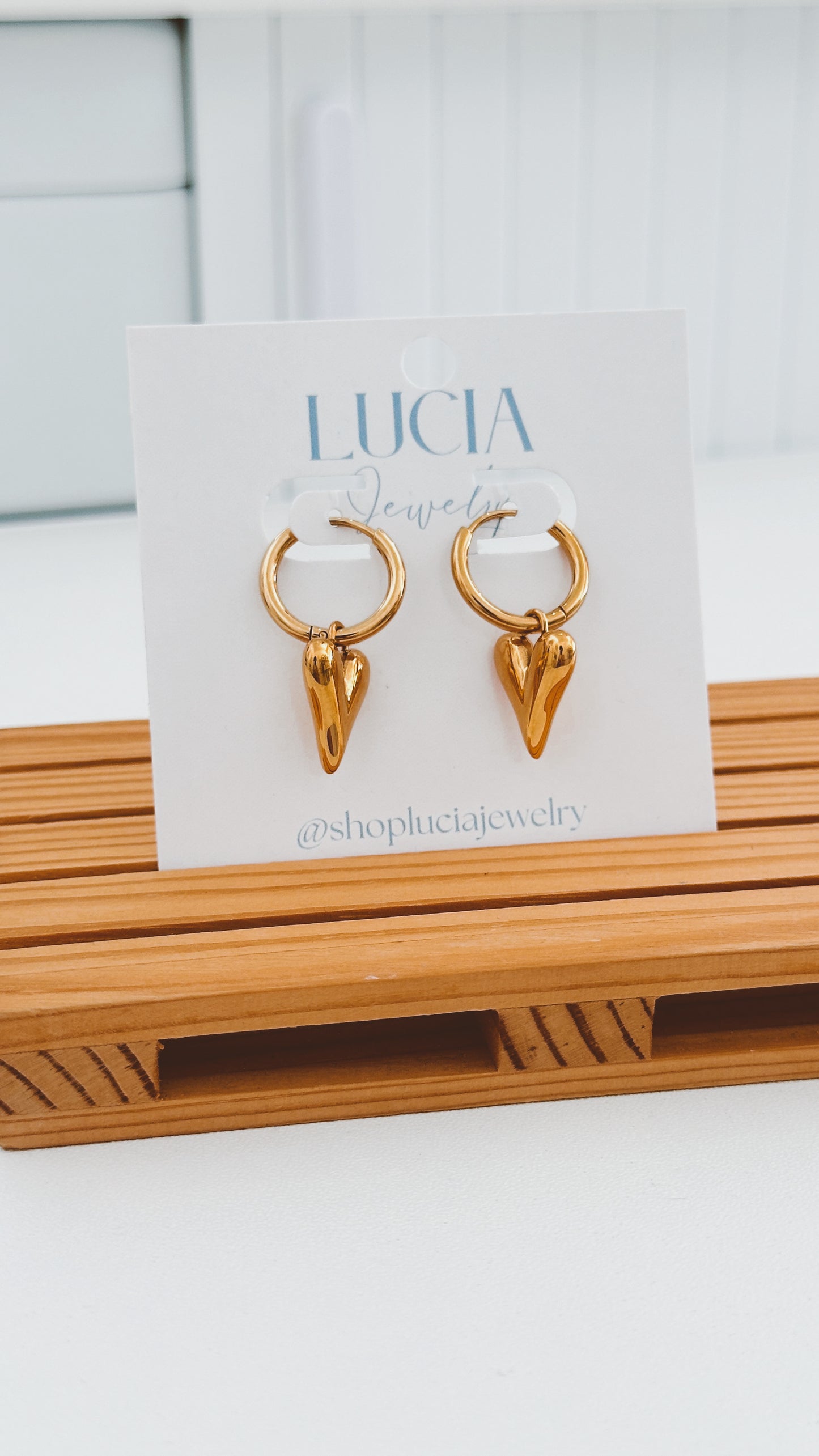 Dainty Heart Studs