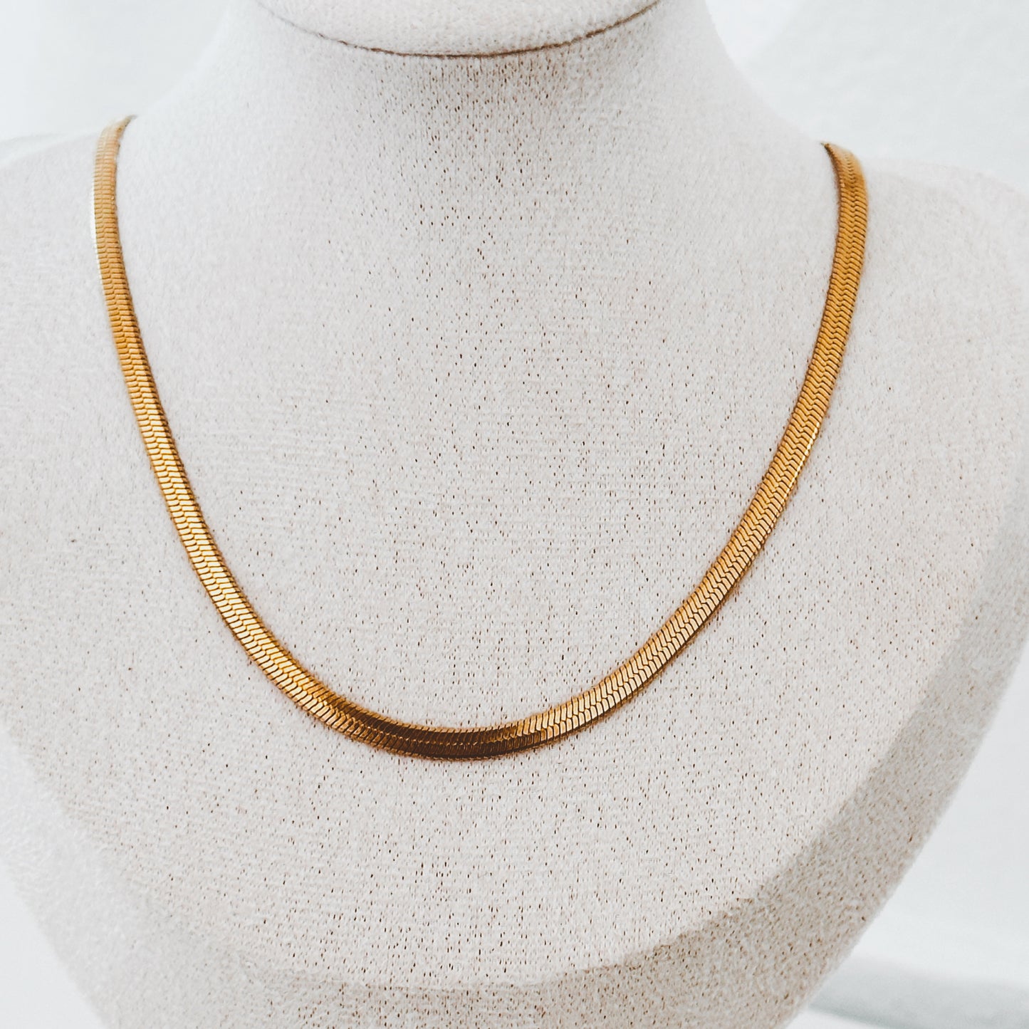 Dainty Herringbone Chain