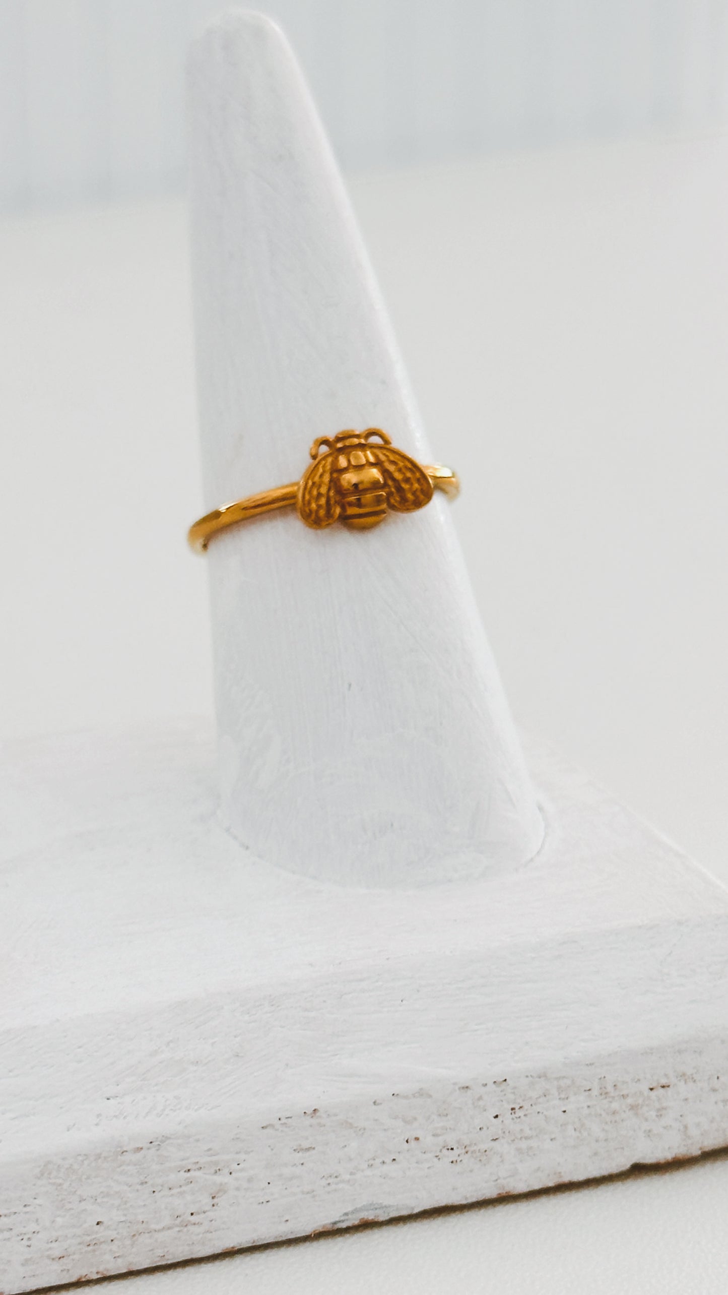 Dainty Bee Ring