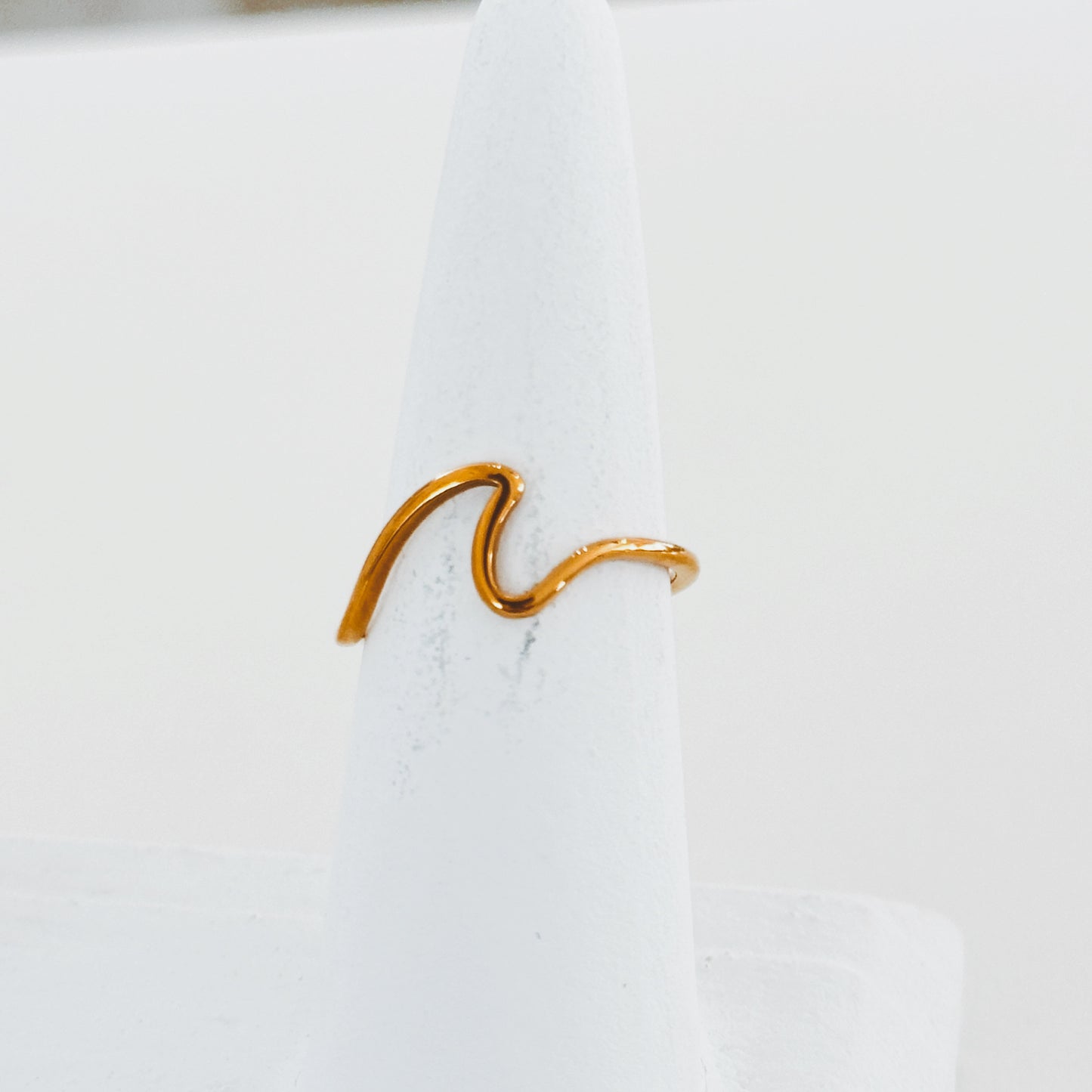 Dainty Wave Ring