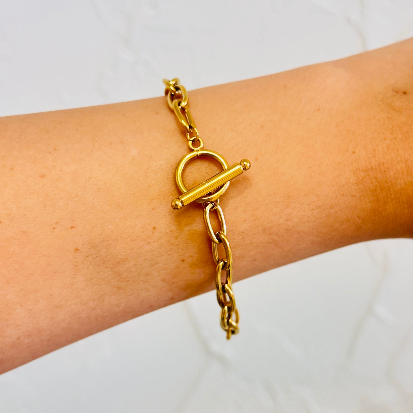 OT Buckle Link Bracelet