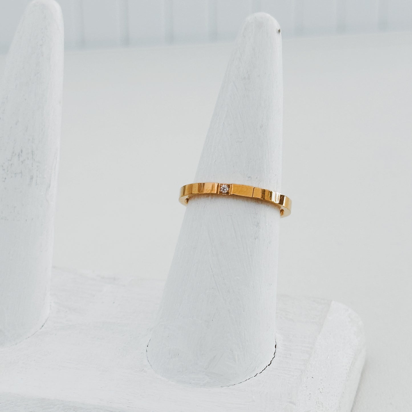 Dainty Single CZ Ring