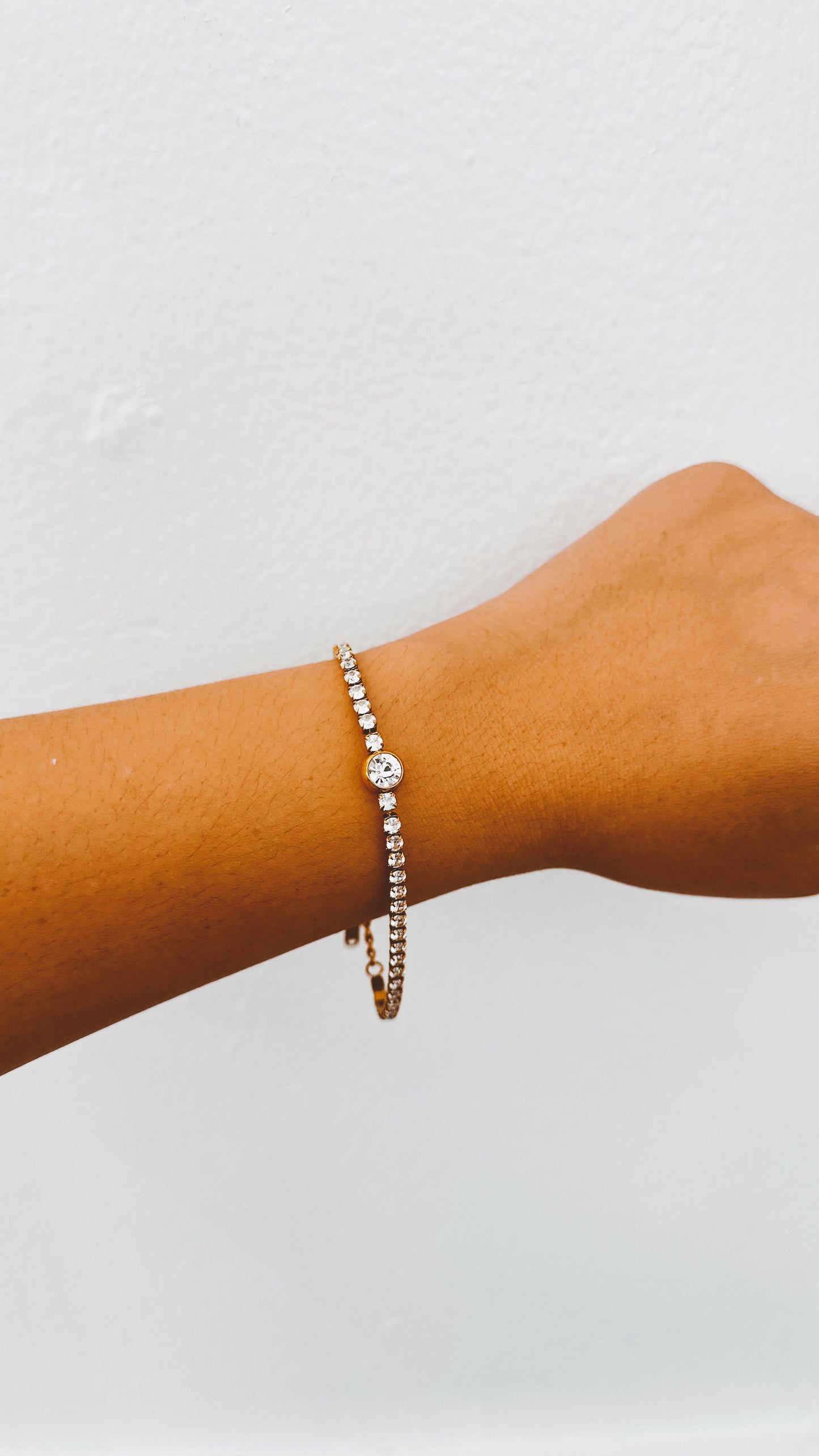 Dainty CZ Tennis Bracelet (Round Center)