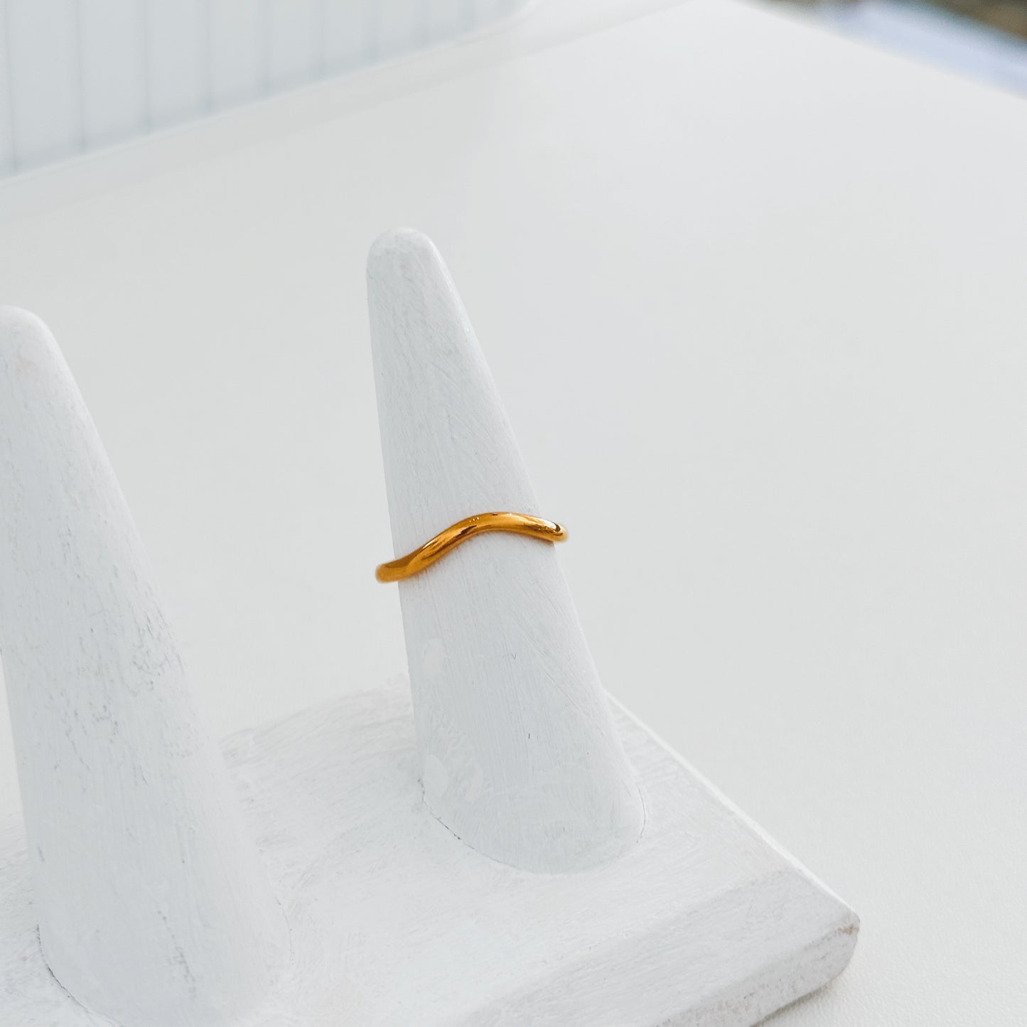 Subtle Wavy Ring