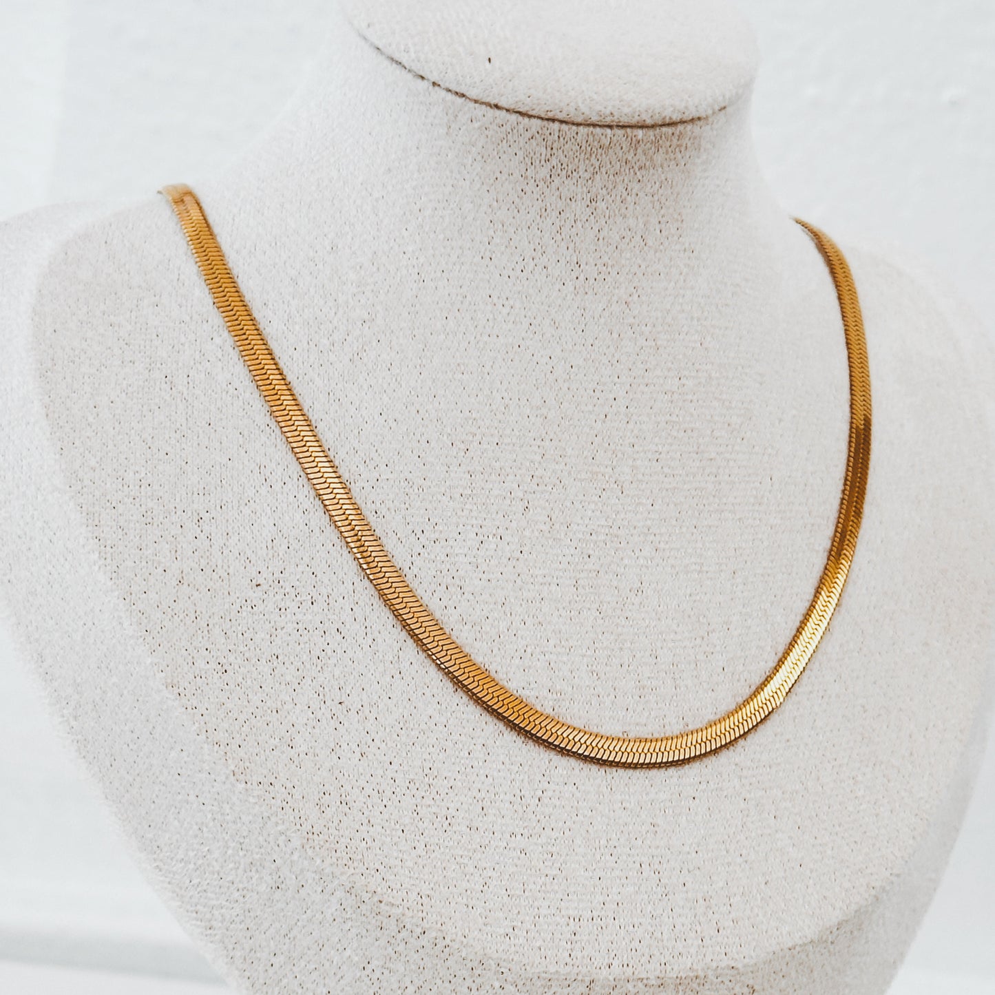Dainty Herringbone Chain