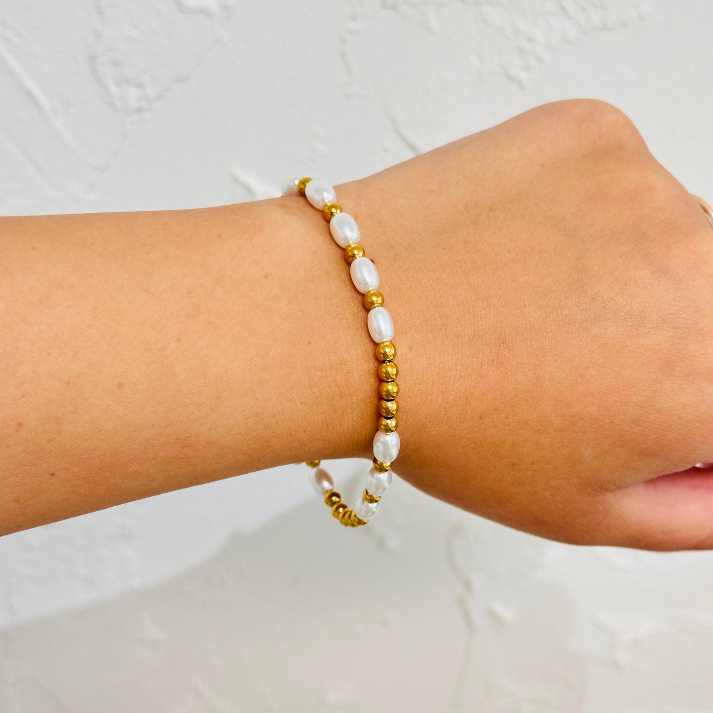 Pearl & Gold Beaded Bracelet
