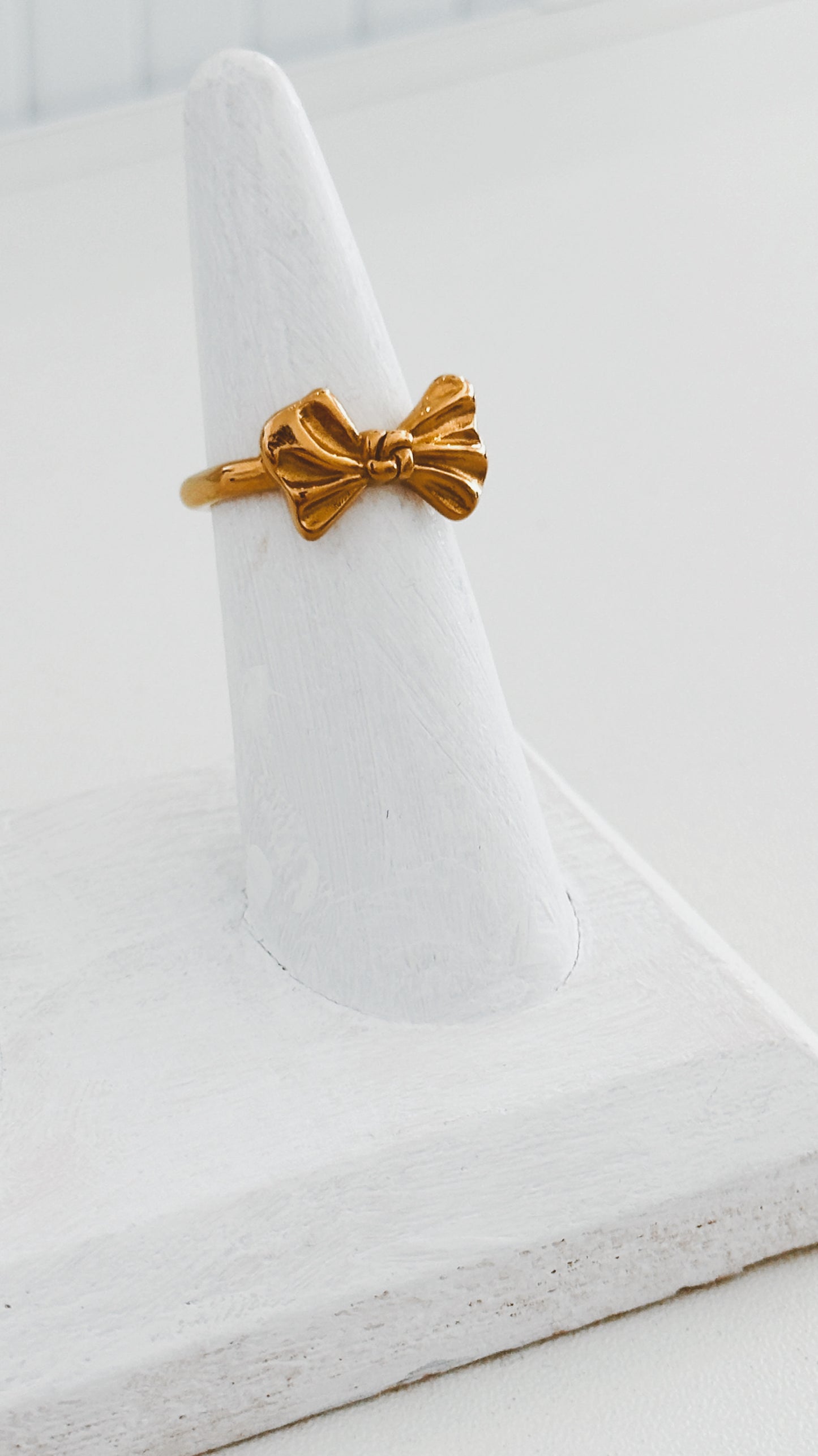 Dainty Bow Ring