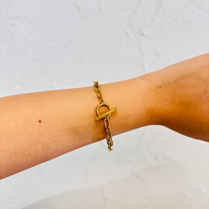 OT Buckle Link Bracelet