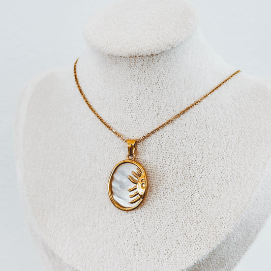 Shimmery Sun Necklace