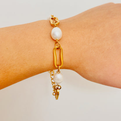 Pearl + Chunky Link Bracelet