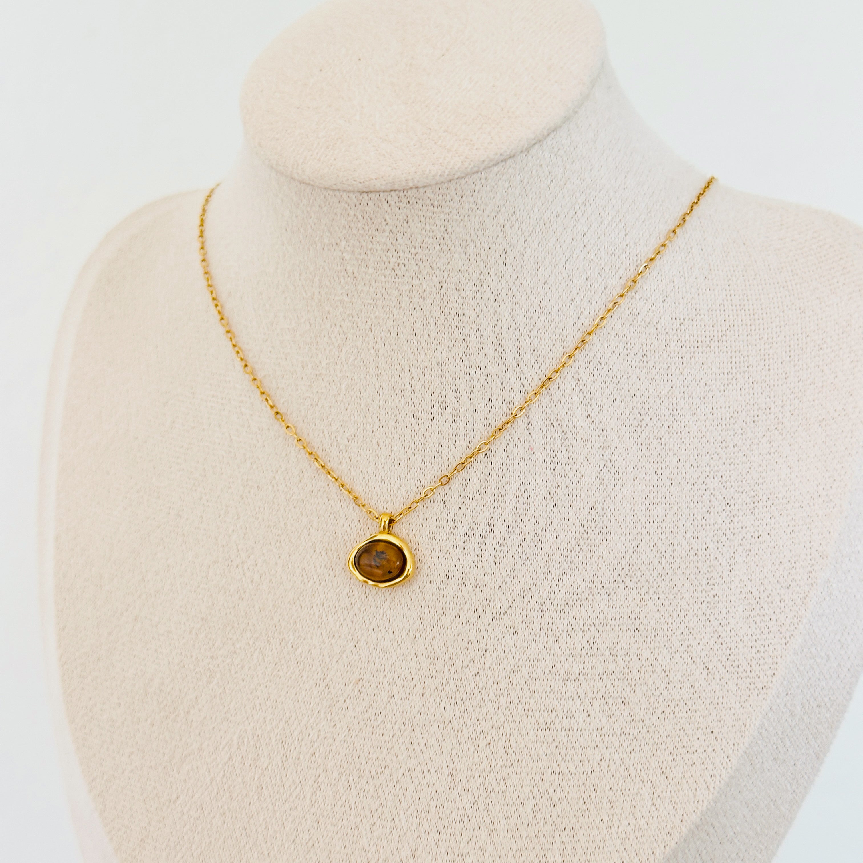 Raja Necklace