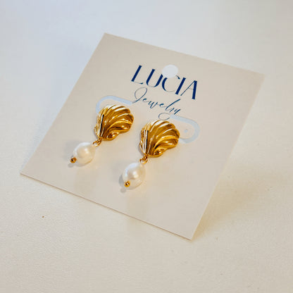 Clam Shell + Pearl Earrings