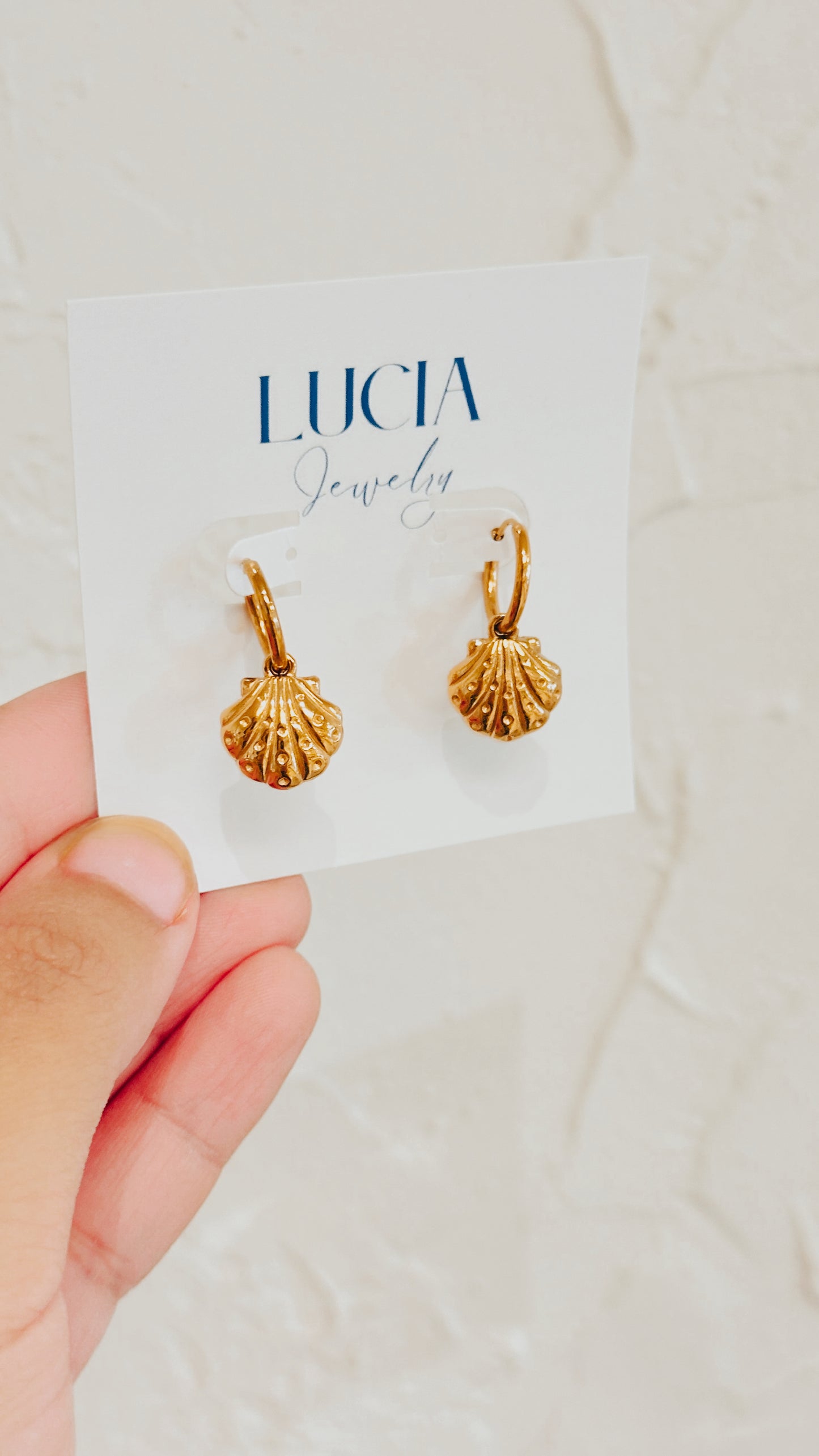 Scalloped Shell Hoops