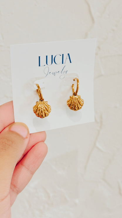 Scalloped Shell Hoops