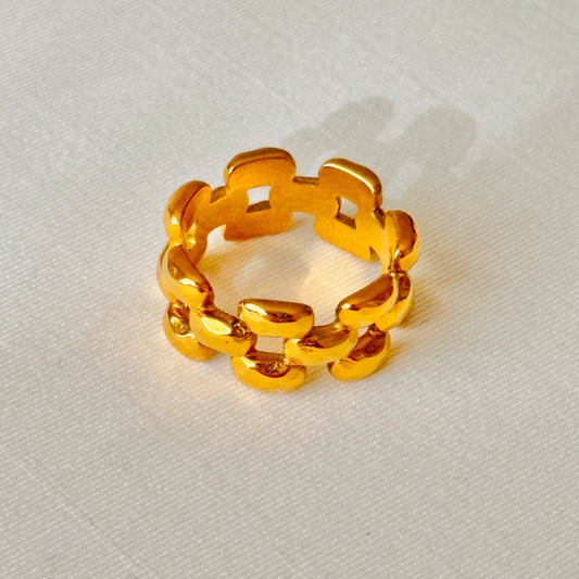 Chunky Link Ring
