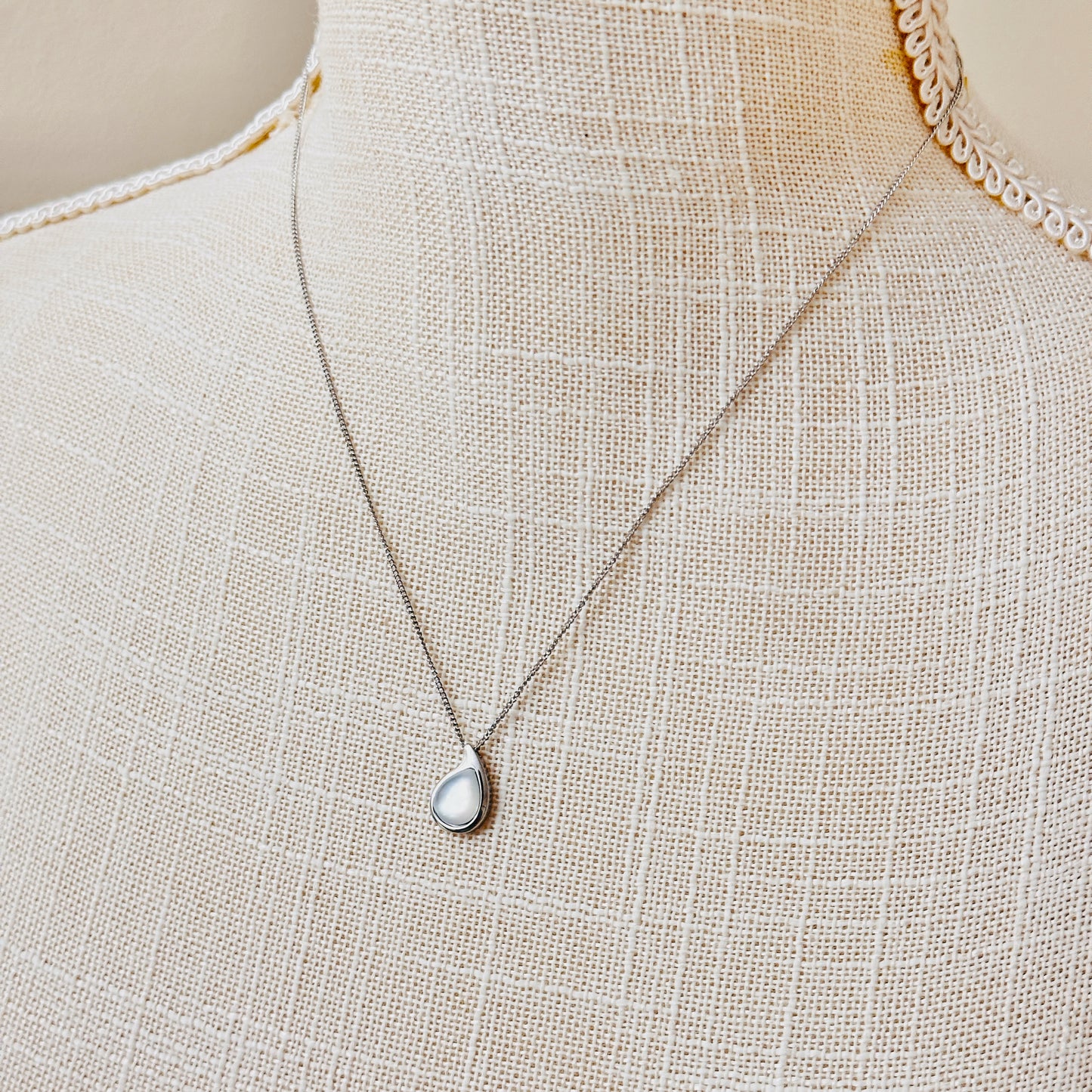 Mother of Pearl + Dew Drop Necklace