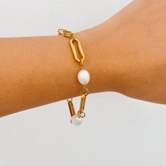 Bold Pearl Chain Bracelet