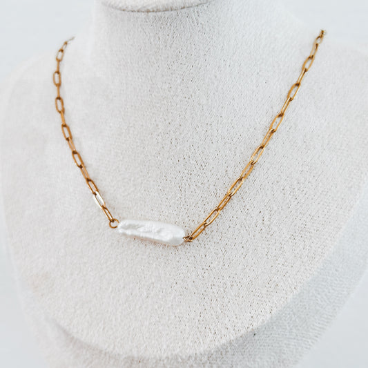 Dainty Pearl Chain