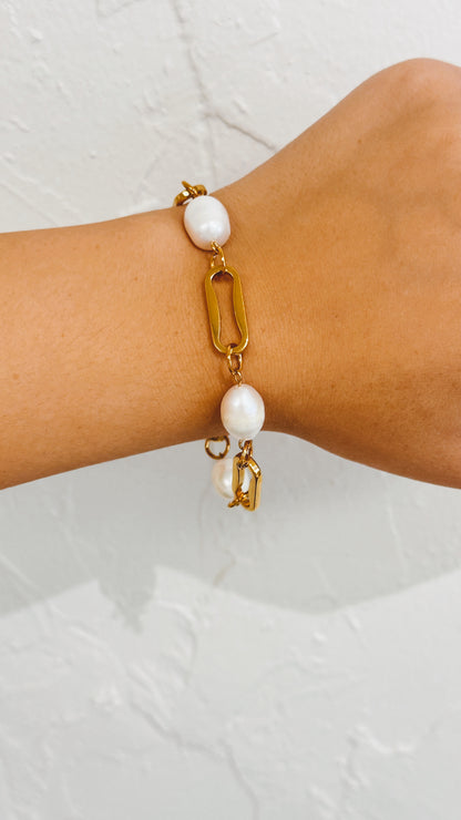 Baroque Pearl Link Bracelet