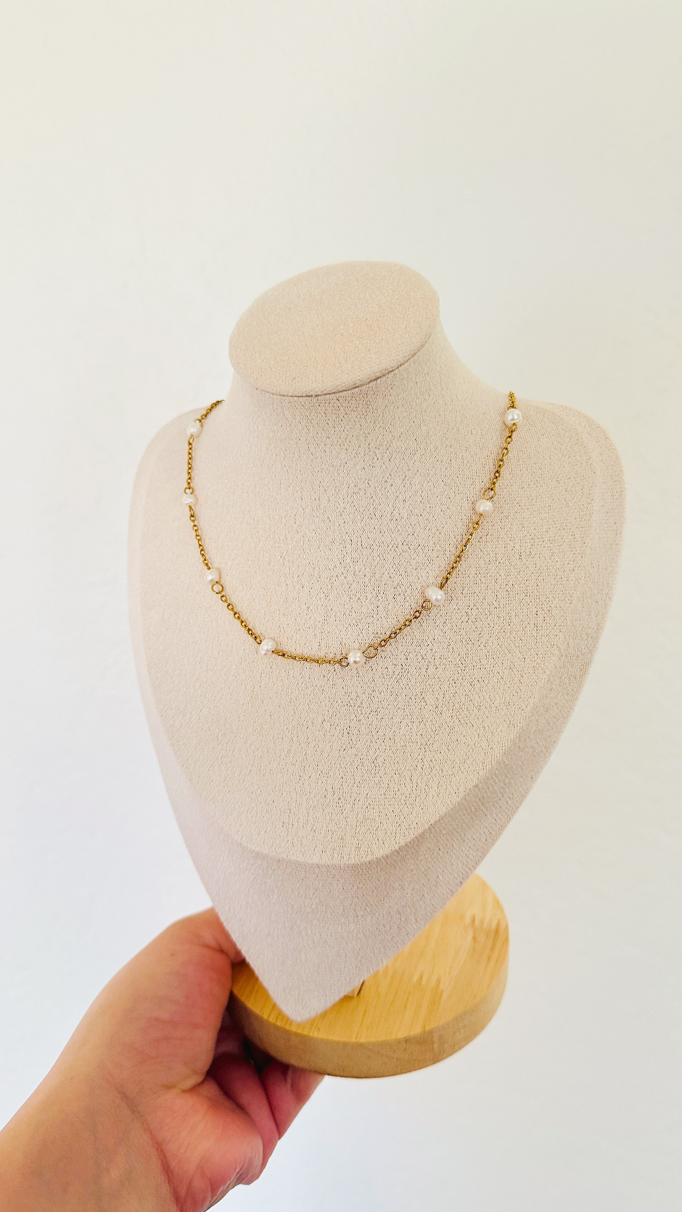 Bia Necklace