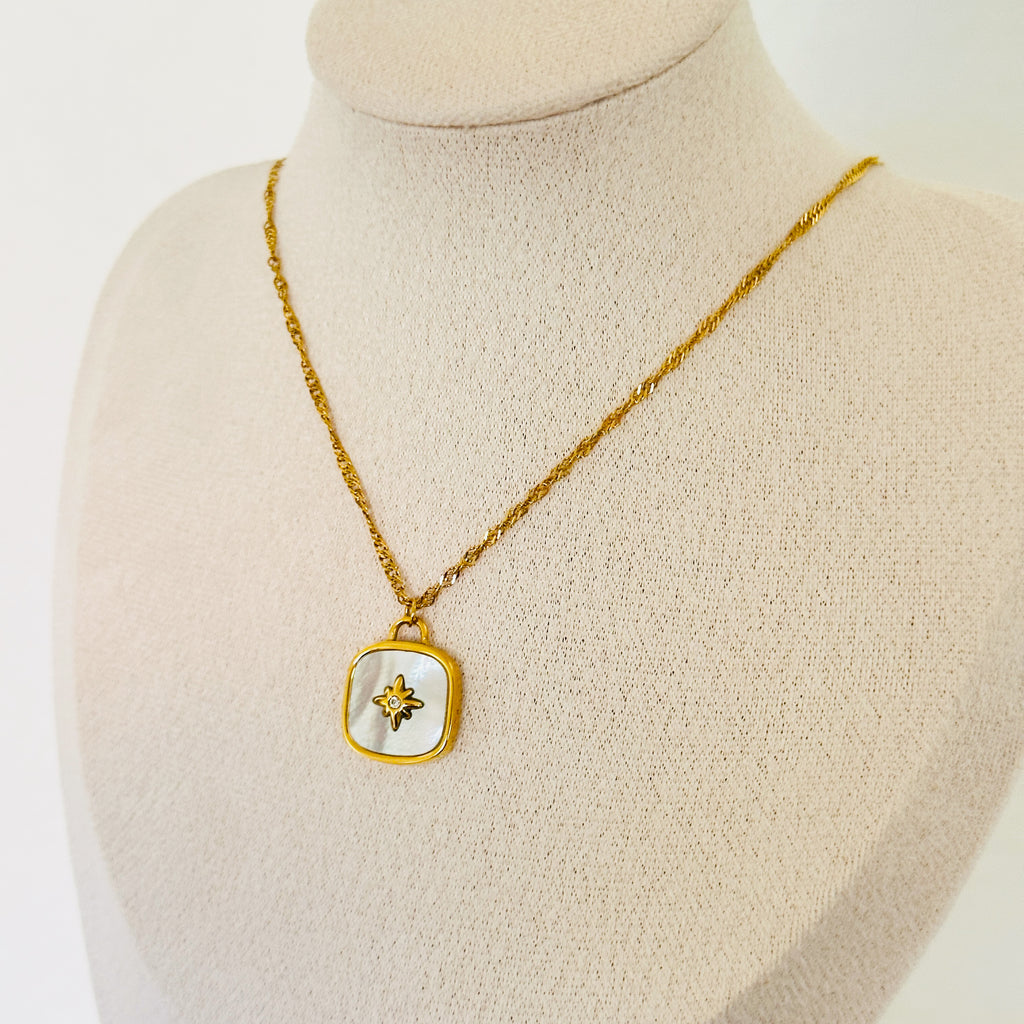 Mina Necklace