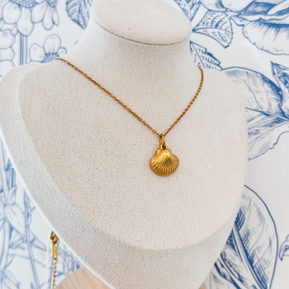 Shell Charm Necklace