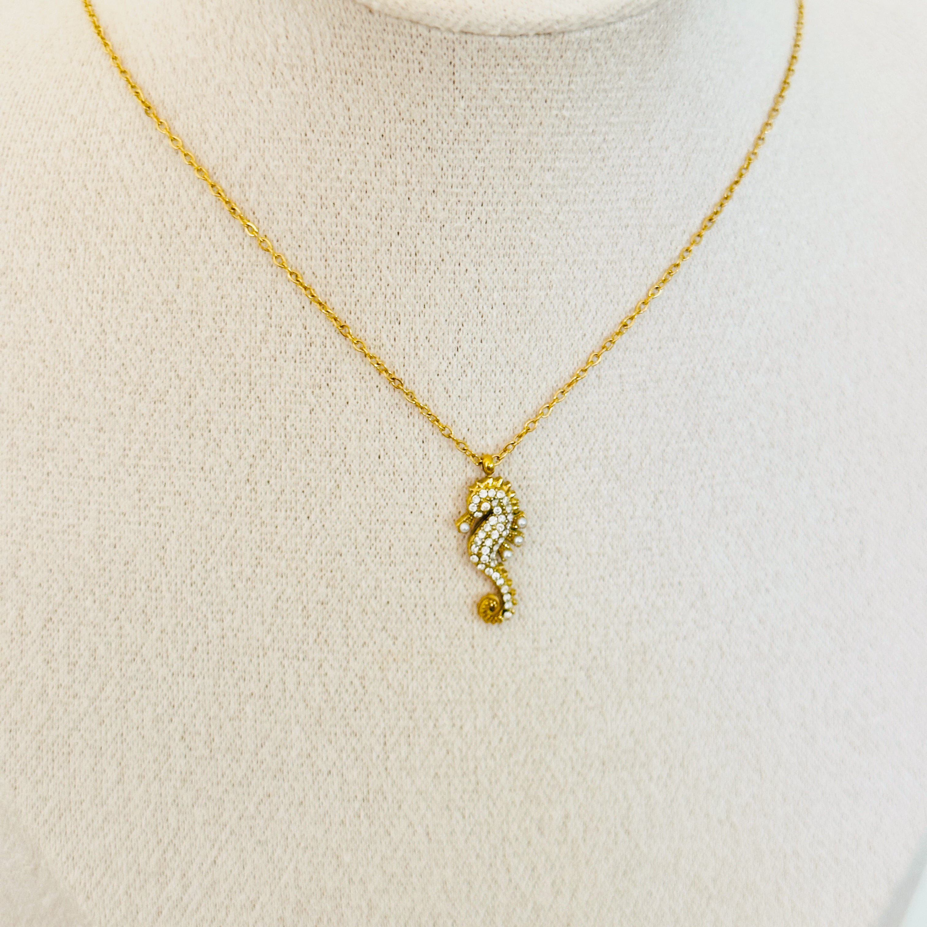 Sea Horse Necklace