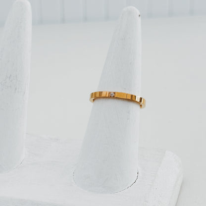 Dainty Single CZ Ring