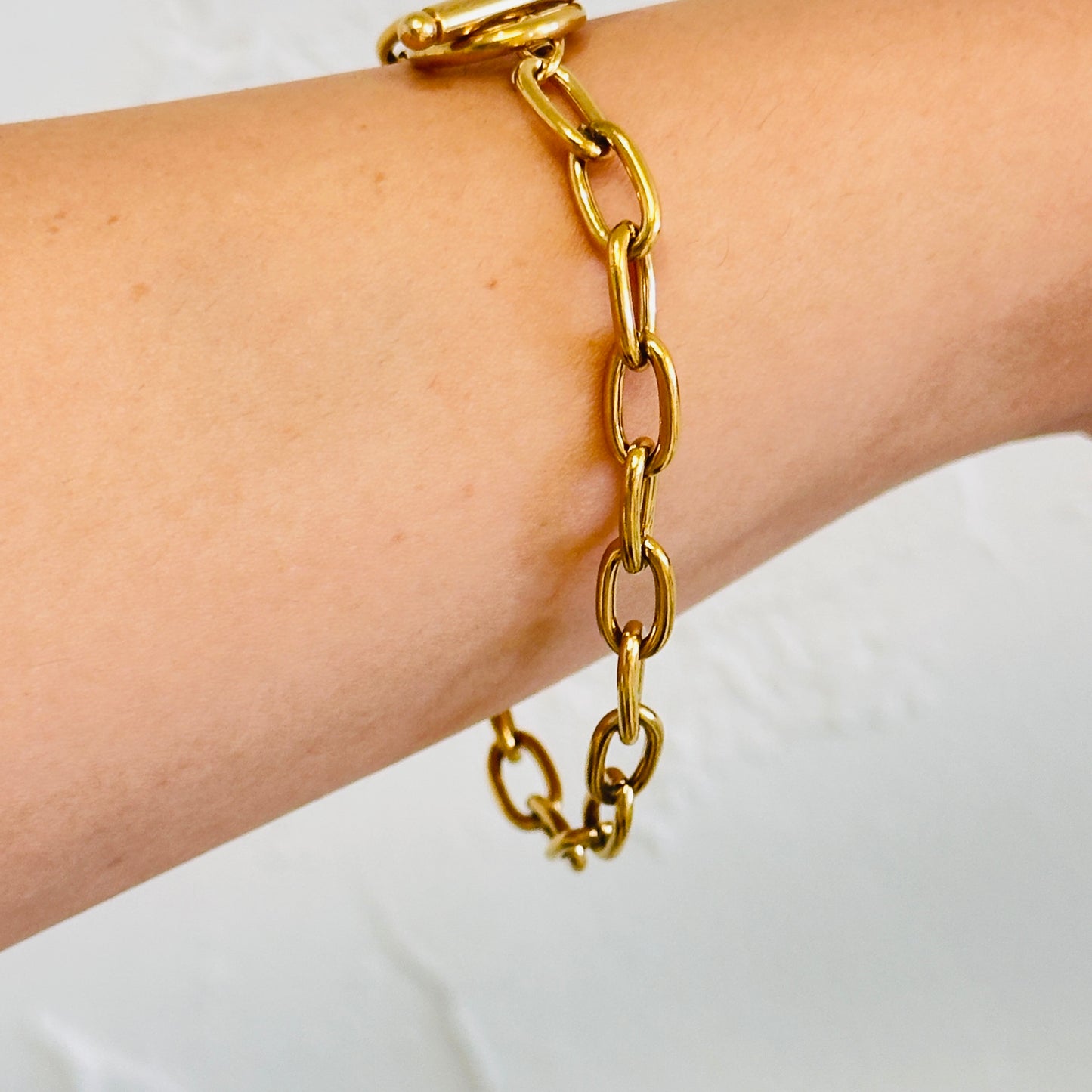 OT Buckle Link Bracelet