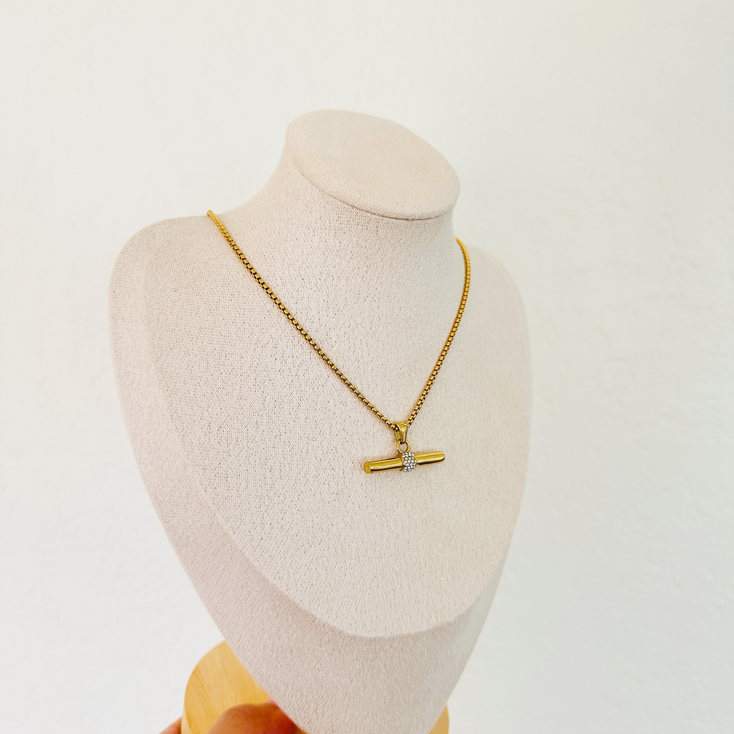 T Bar Chain