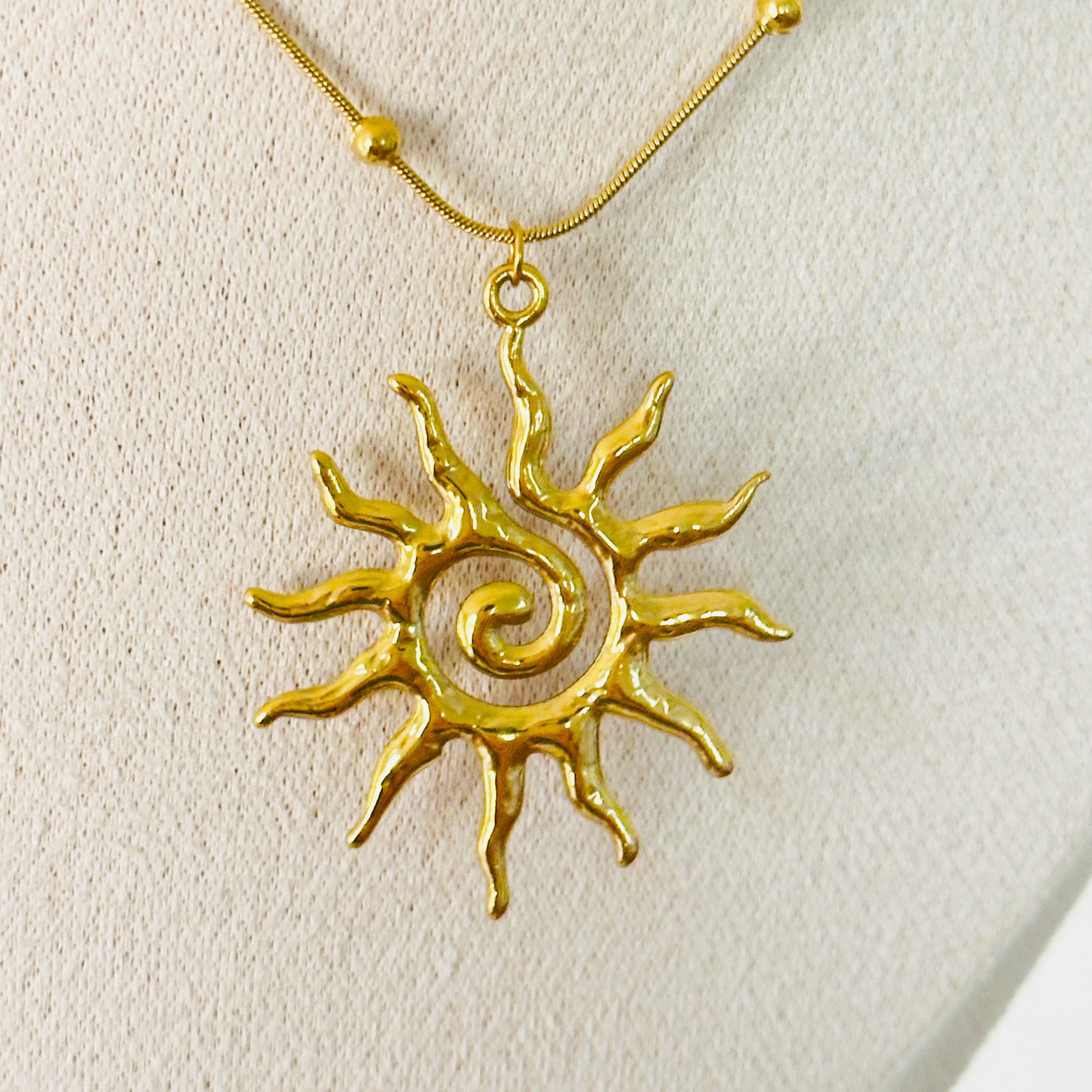 Sunny Necklace