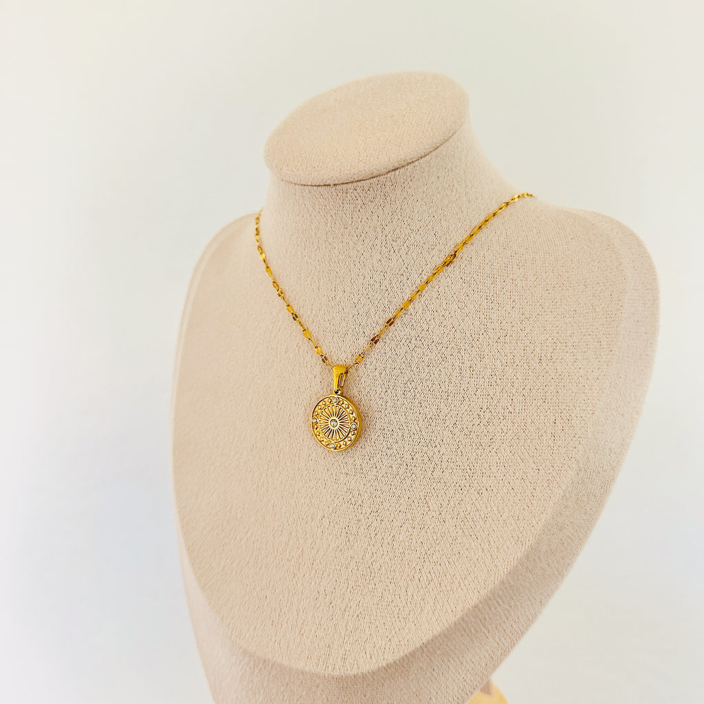 Leila Necklace