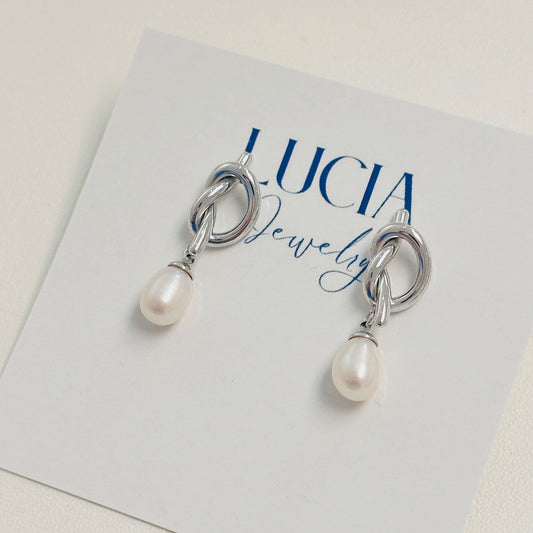 Knotted Pearl Earrings