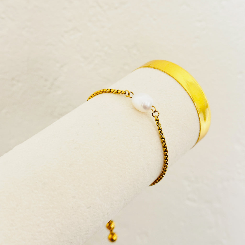 Tori Bracelet