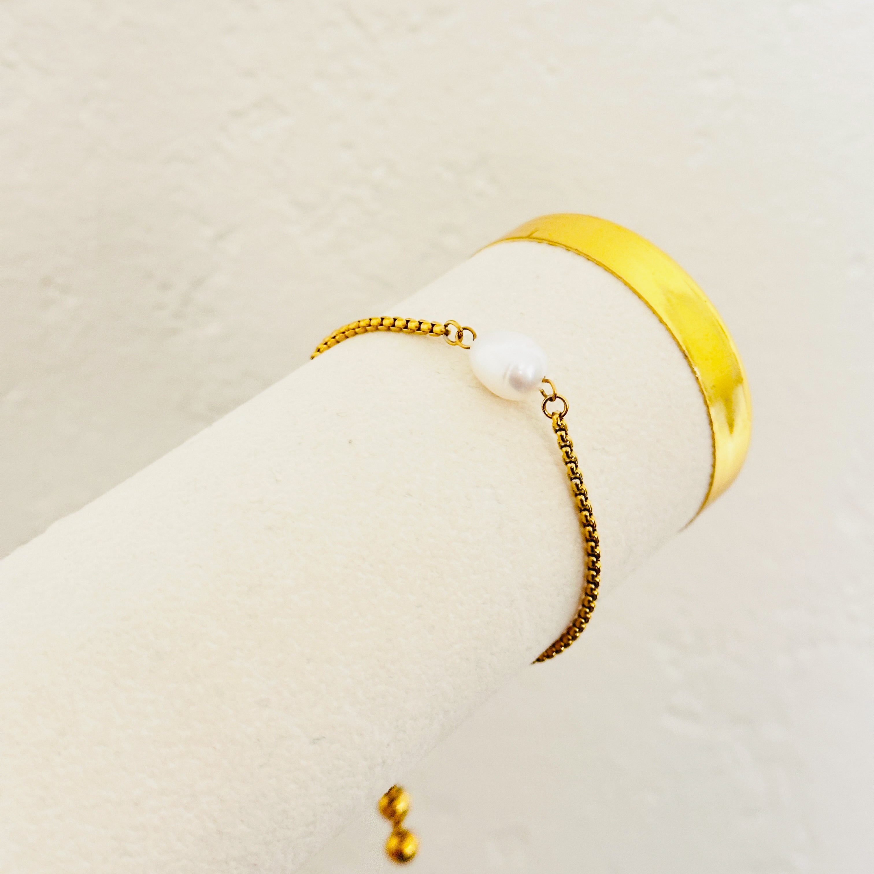 Tori Bracelet