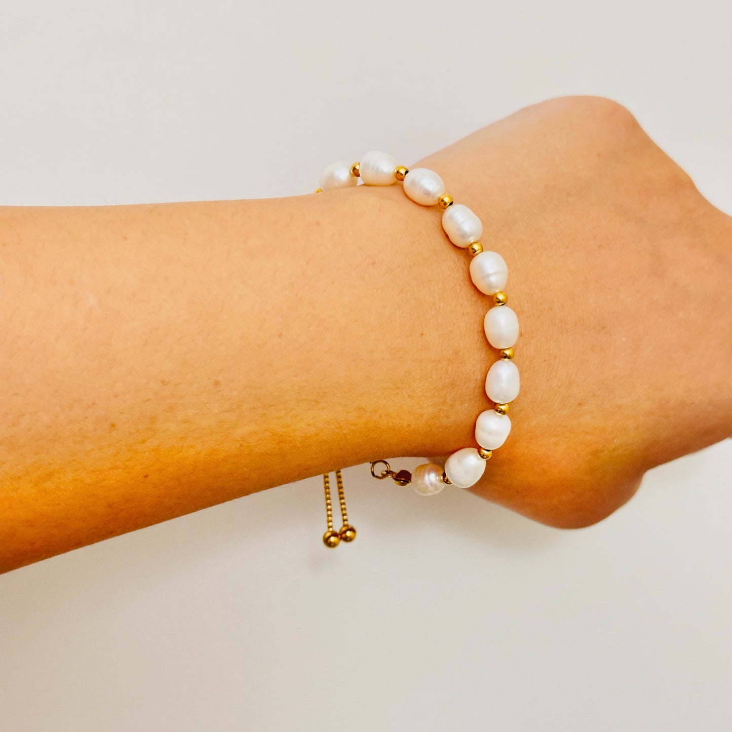 Adjustable Pearl Bracelet