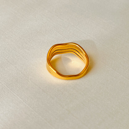 Wavy Tiered Ring
