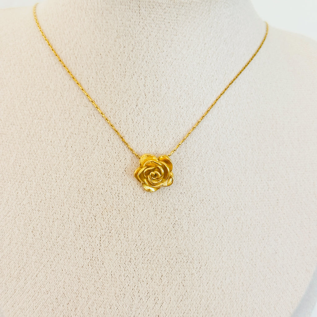 Rosa Necklace