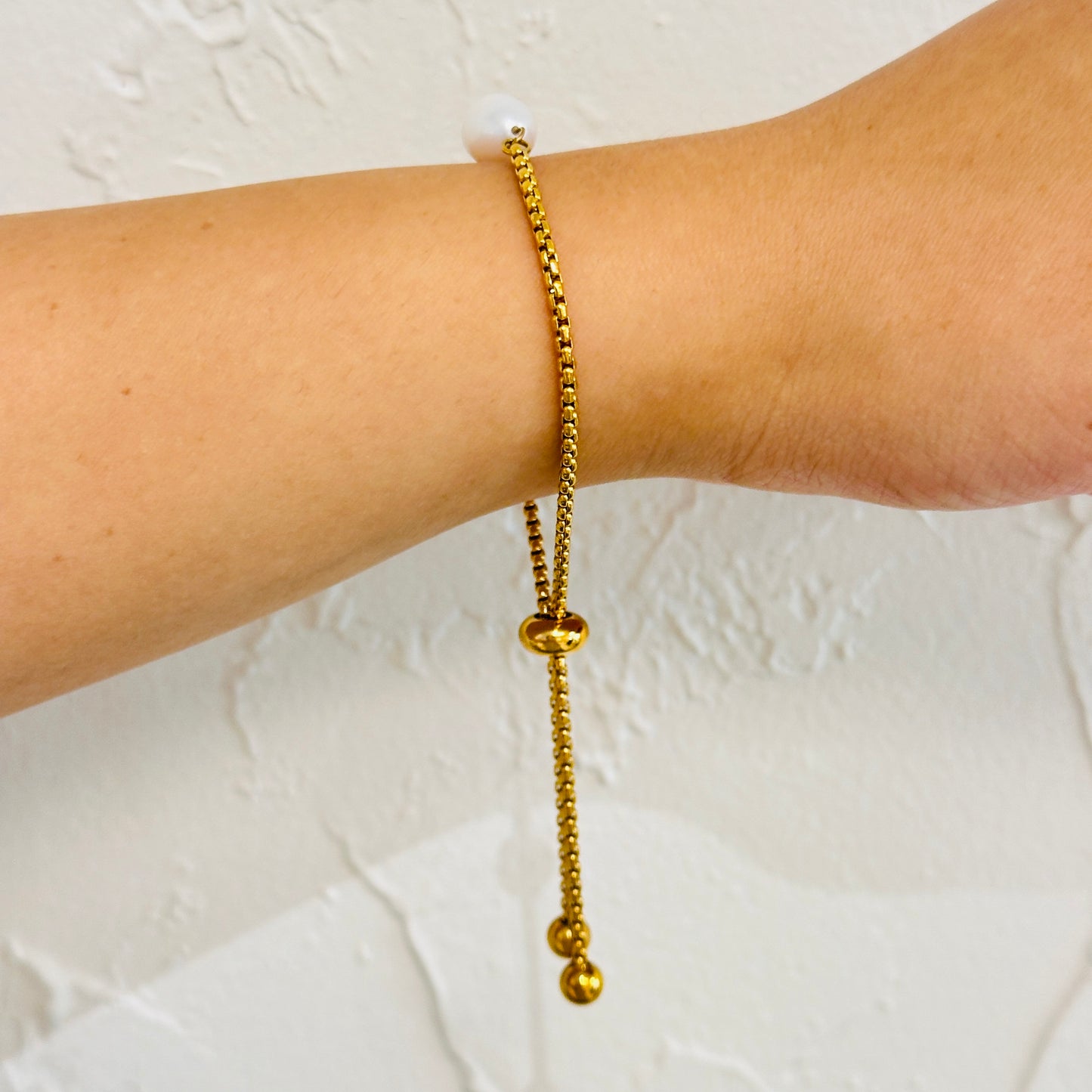 Adjustable Dainty Single Pearl Bracelet