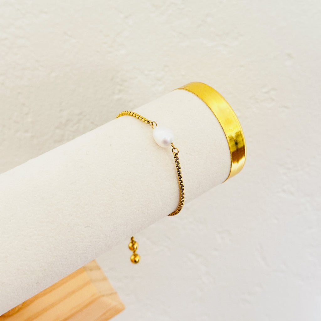 Tori Bracelet