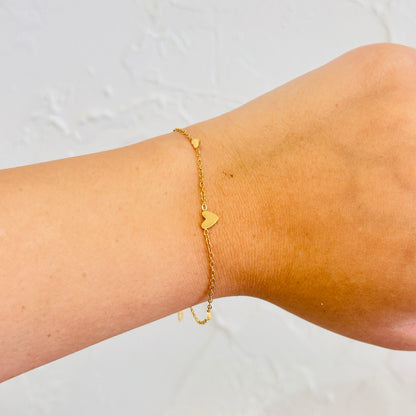 Dainty Heart Bracelet