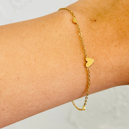 Dainty Heart Bracelet