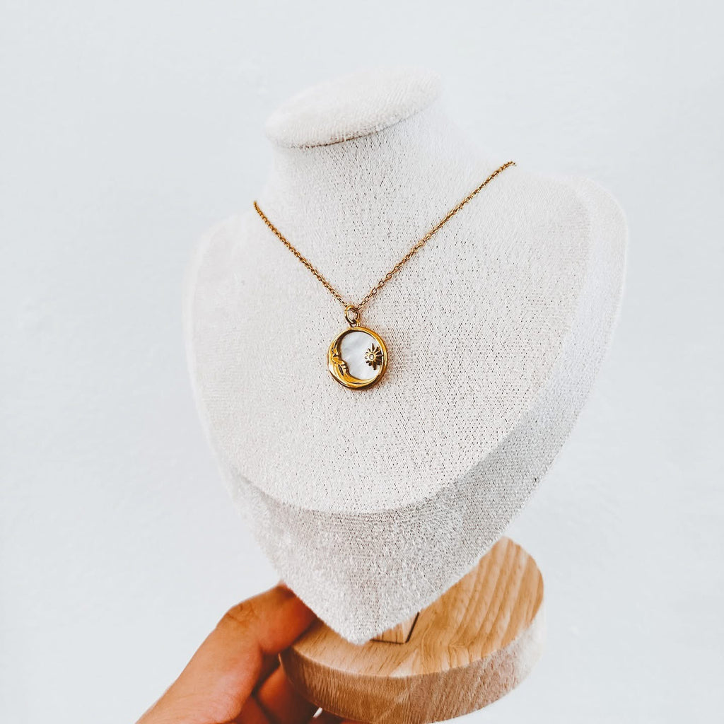 Luna Necklace