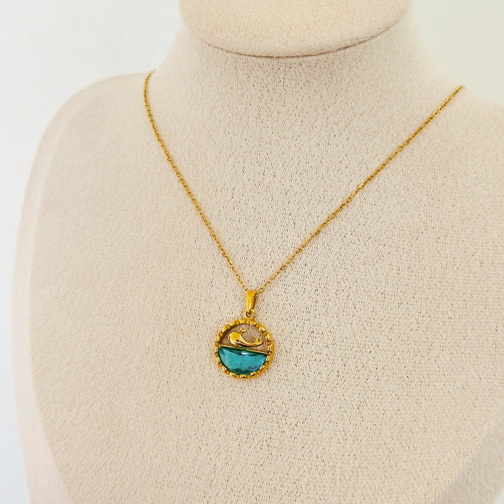 Moby Necklace