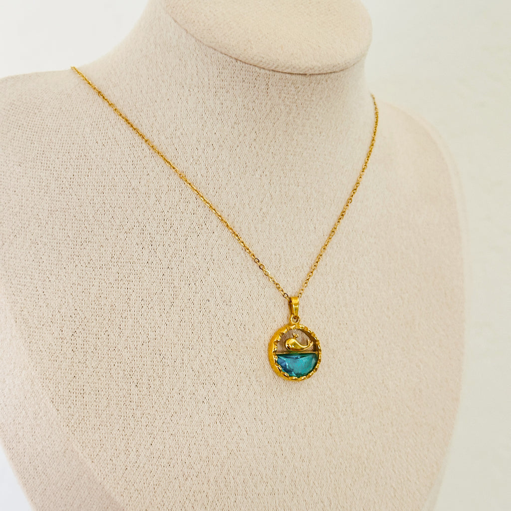 Moby Necklace