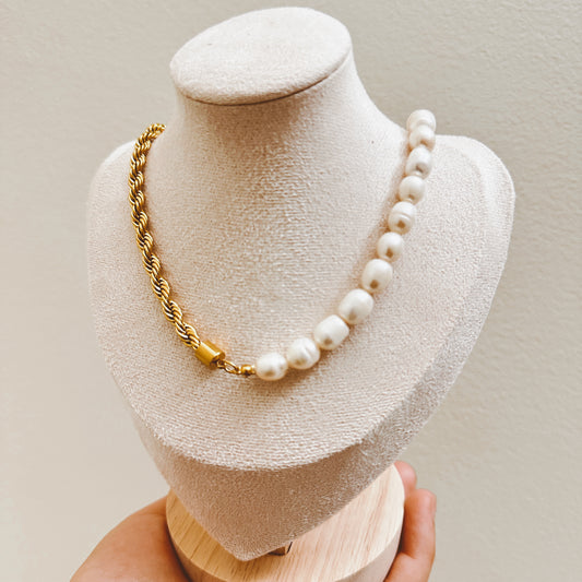 Half Pearl Half Twist Rope Necklace | Classy & Bold