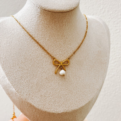 Dainty Pearl Bow Necklace | Elegant and Timeless Design