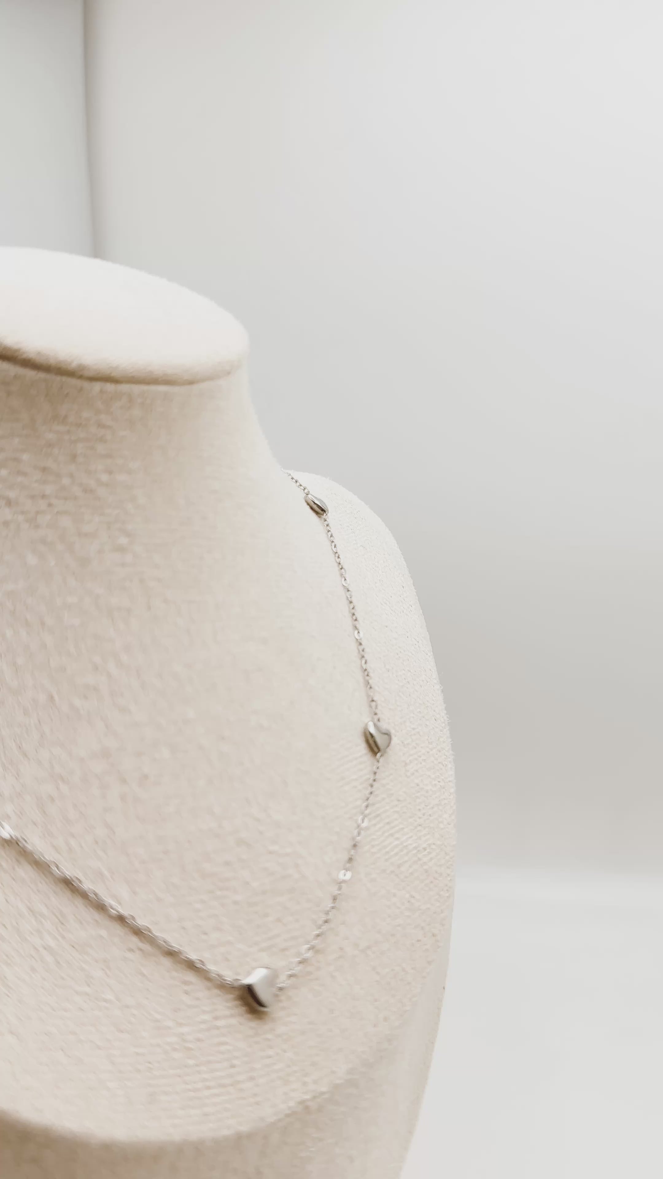 Lola Necklace